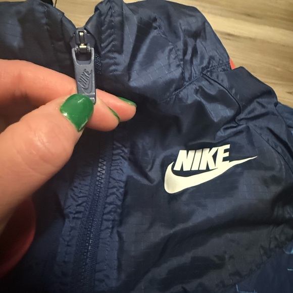 Nike Kids Navy and Light Blue Raincoat LAST CHANCE! - Picture 3 of 6